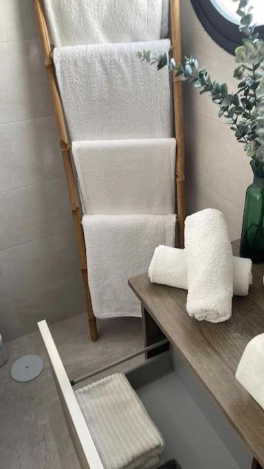 Precioso Atico, Nuevo, A 50M De La Playa, Manilva Apartment Luaran gambar